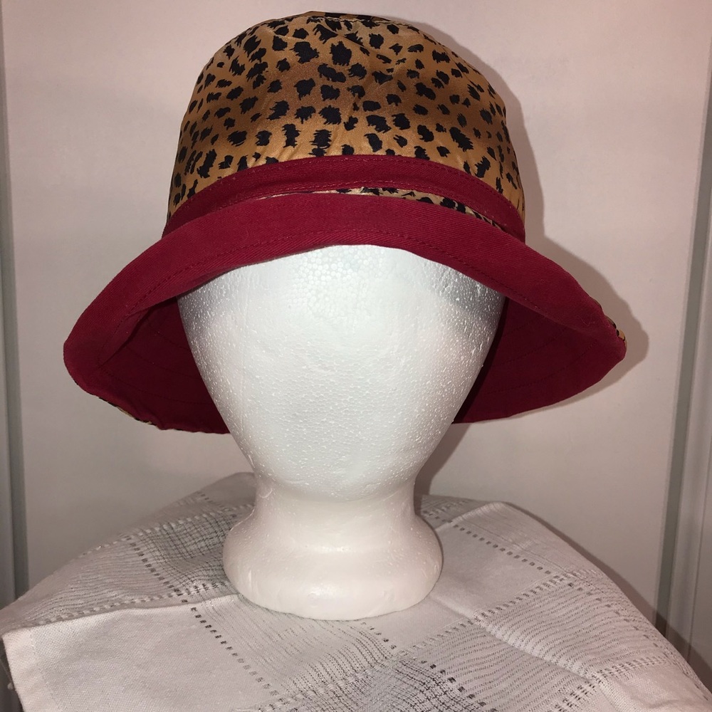 Reversible Red & Leopard Print Bucket Hat - Picture 14 of 14